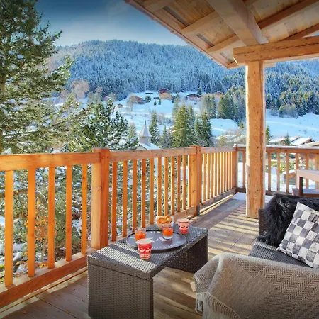 Andreanna - Ovo Network Chalet